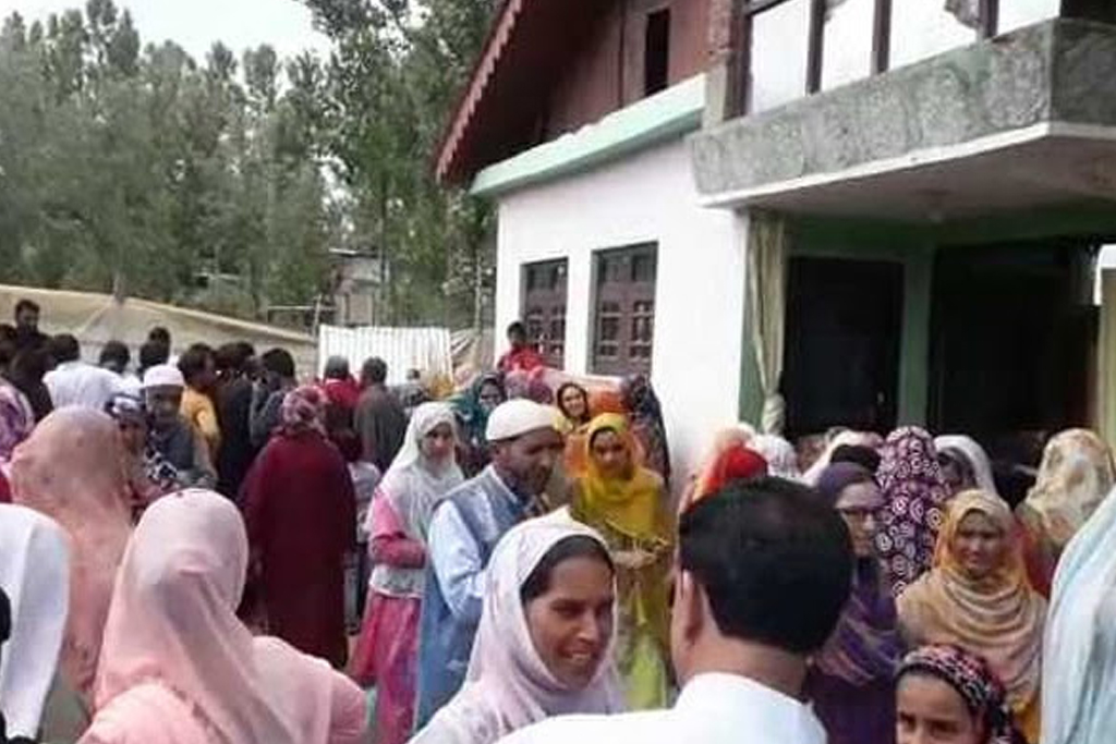 Woman Killed as Terrorists Barge Into Home, Open Fire in J&K's Pulwama